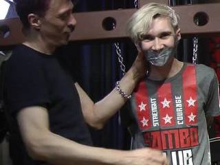 Гей впервые